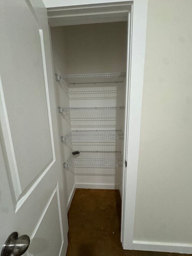 Building Photo - Brand New 2 Bed / 2 Bath In Trumann Available Now!