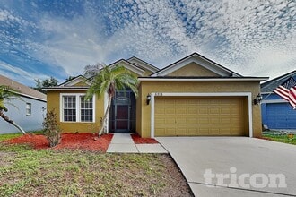Building Photo - 6918 Monarch Park Dr