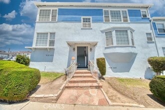 Building Photo - 4475 W 59th Pl