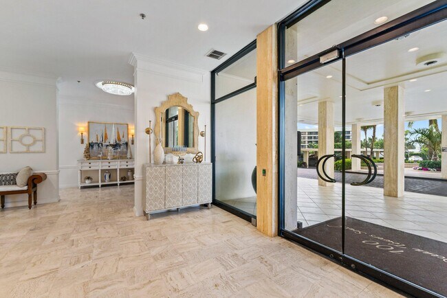 Building Photo - 100 S Beach Rd