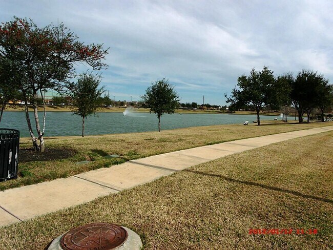 Building Photo - 4019 Angel Springs Dr