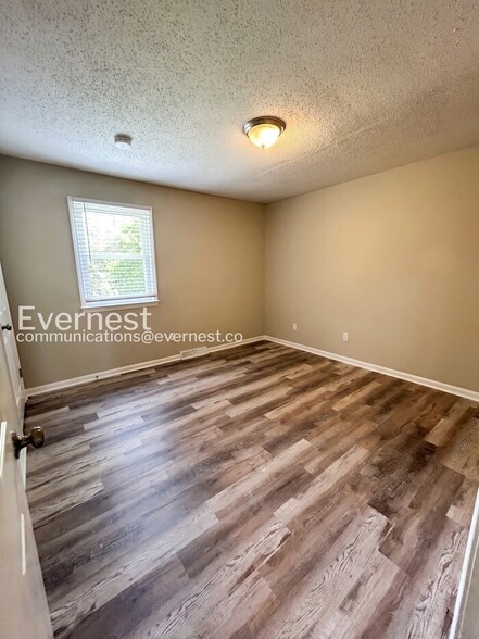 Building Photo - 1676 Guilford Dr