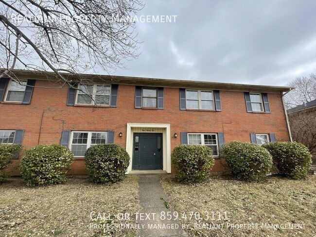 Primary Photo - 425 Lenney Dr