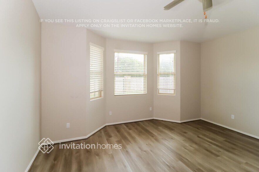 Building Photo - 110 Camden Cove