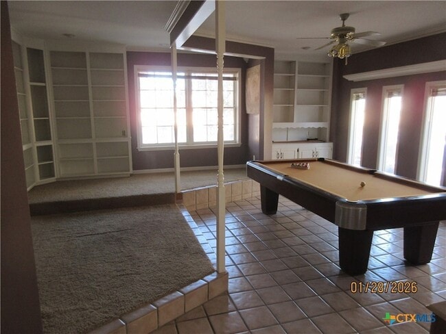 Building Photo - 906 Illinois Ave