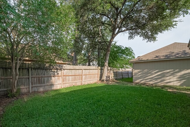 Building Photo - 19722 Pioneer Ct