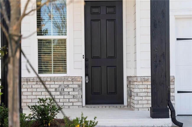 Building Photo - 1042 Winding Br Dr