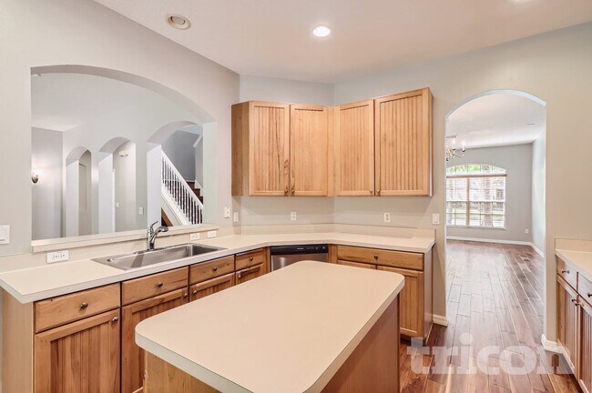 Building Photo - 5859 Autumn Chase Cir