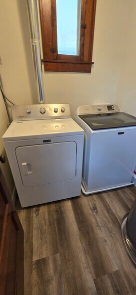 Building Photo - 2494 240th St