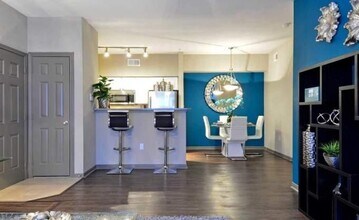 Building Photo - 1 bedroom in Houston TX 77069