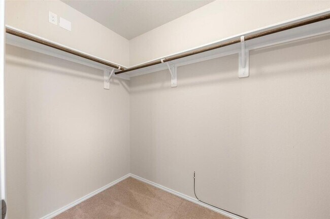 Building Photo - 21231 Bush Brook Bend Path