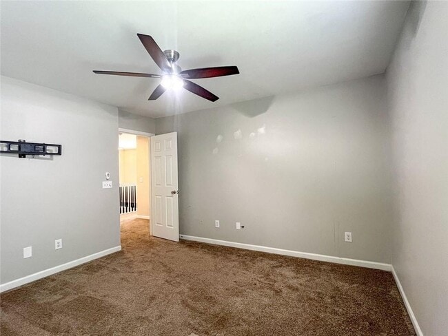 Building Photo - 585 Sable View Ln