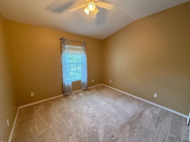 Building Photo - 3/2.5 Winter Garden Townhouse