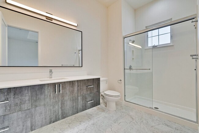 Building Photo - Brand New 2 Story, 3 Bed, 3 Bath Townhome ...