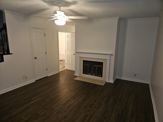 Building Photo - 117 McMurray Cir