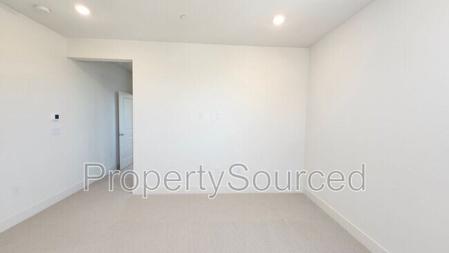 Building Photo - 17832 Reunion St