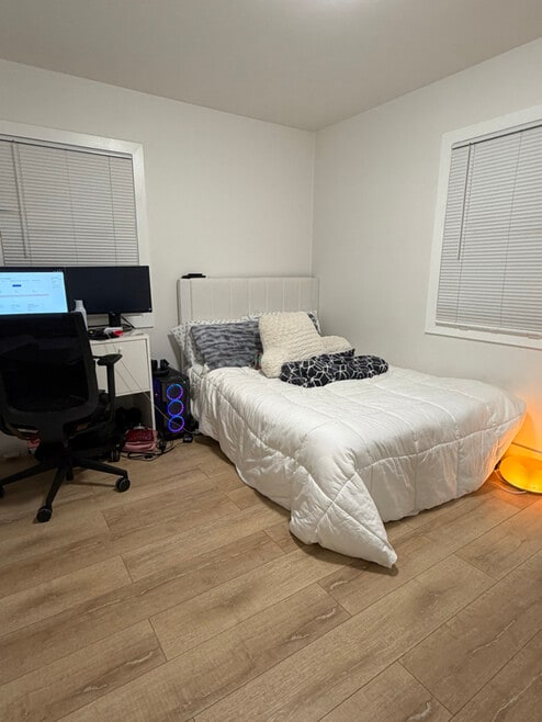 Building Photo - 12641 Jerome Ln