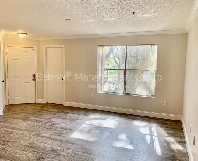 Building Photo - 958 Salt Pond Pl