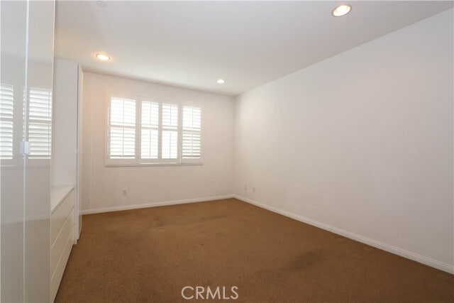 Building Photo - 163 E Commercial St