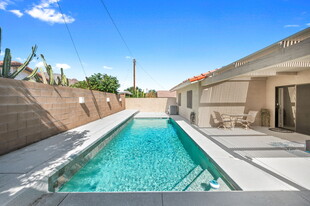 Pebble tech pool with mountain views - 53715 Avenida Rubio