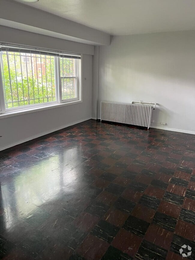Building Photo - 0 bedroom in Chicago IL 60626