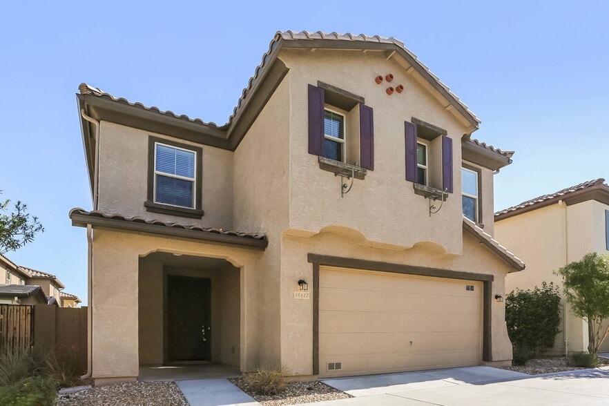 Primary Photo - 16417 W Latham St