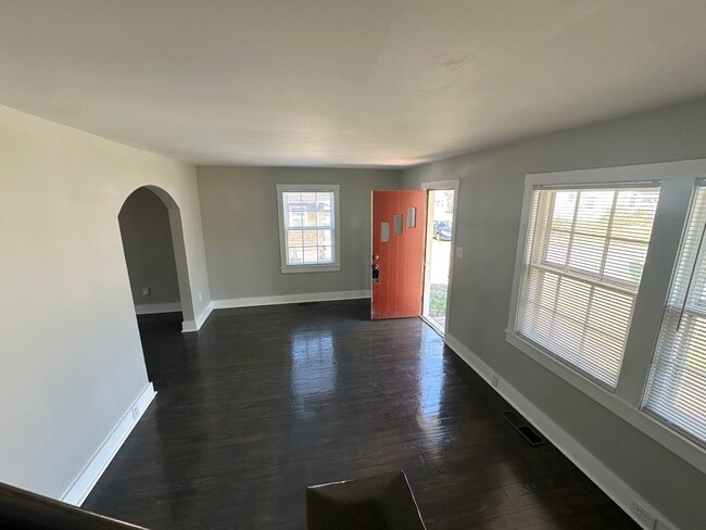 Building Photo - 130 Orchard Dr