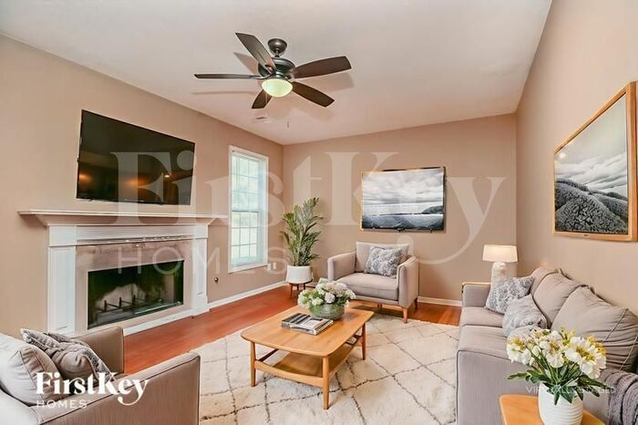 Building Photo - 60 Landing Ln