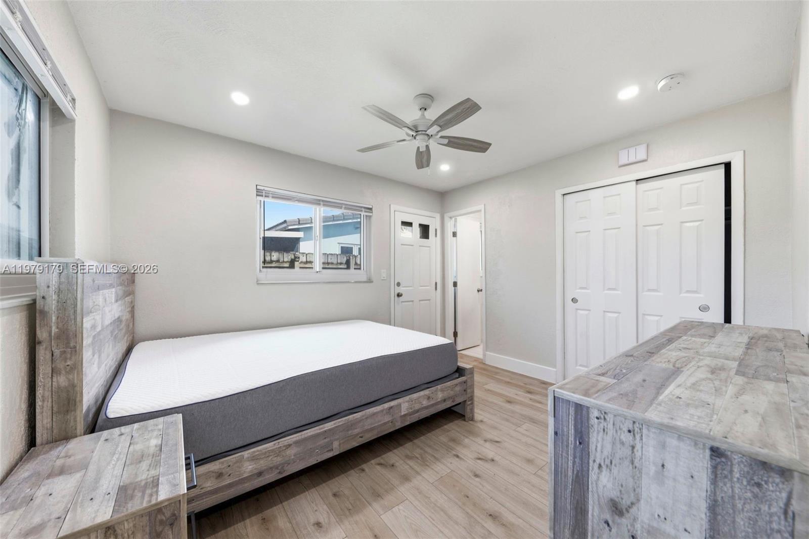 Building Photo - 4561 SW 25th Ter