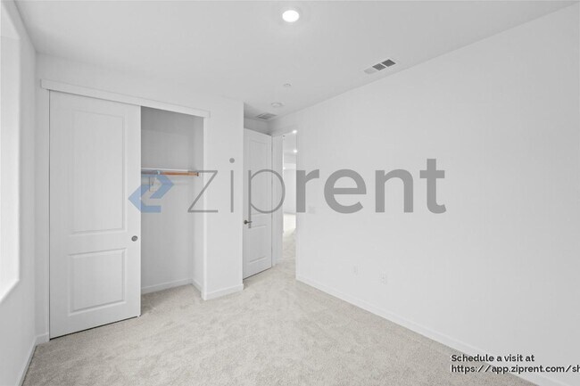 Building Photo - 1747 Tornillo Ave