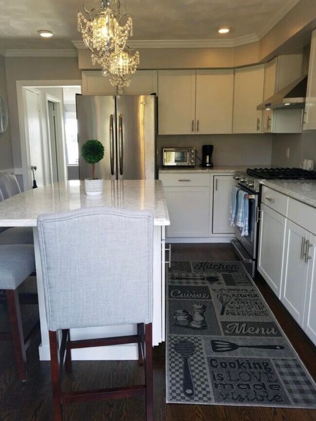 Building Photo - 46 Flintstone Rd