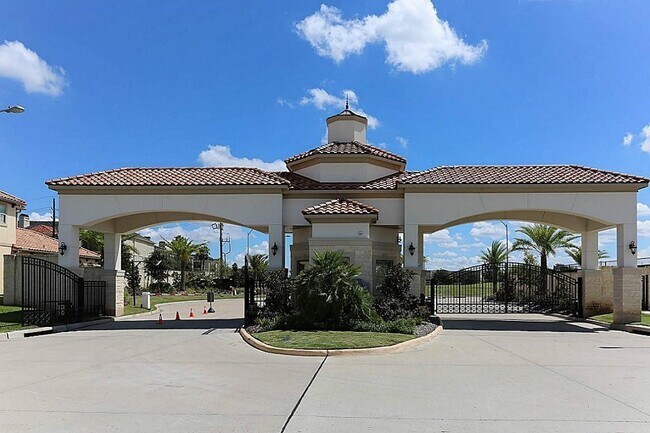 Building Photo - 13405 Preston Cliff Ct