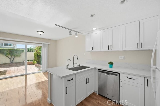 Building Photo - 337 Deerfield Ave