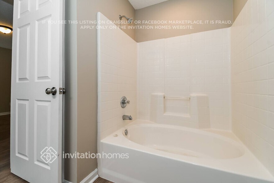 Building Photo - 1519 Slash Pine Ct