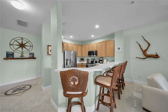 Building Photo - 13225 Silver Thorn Loop