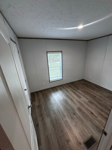 Building Photo - 2524 Hughes Gasque Rd