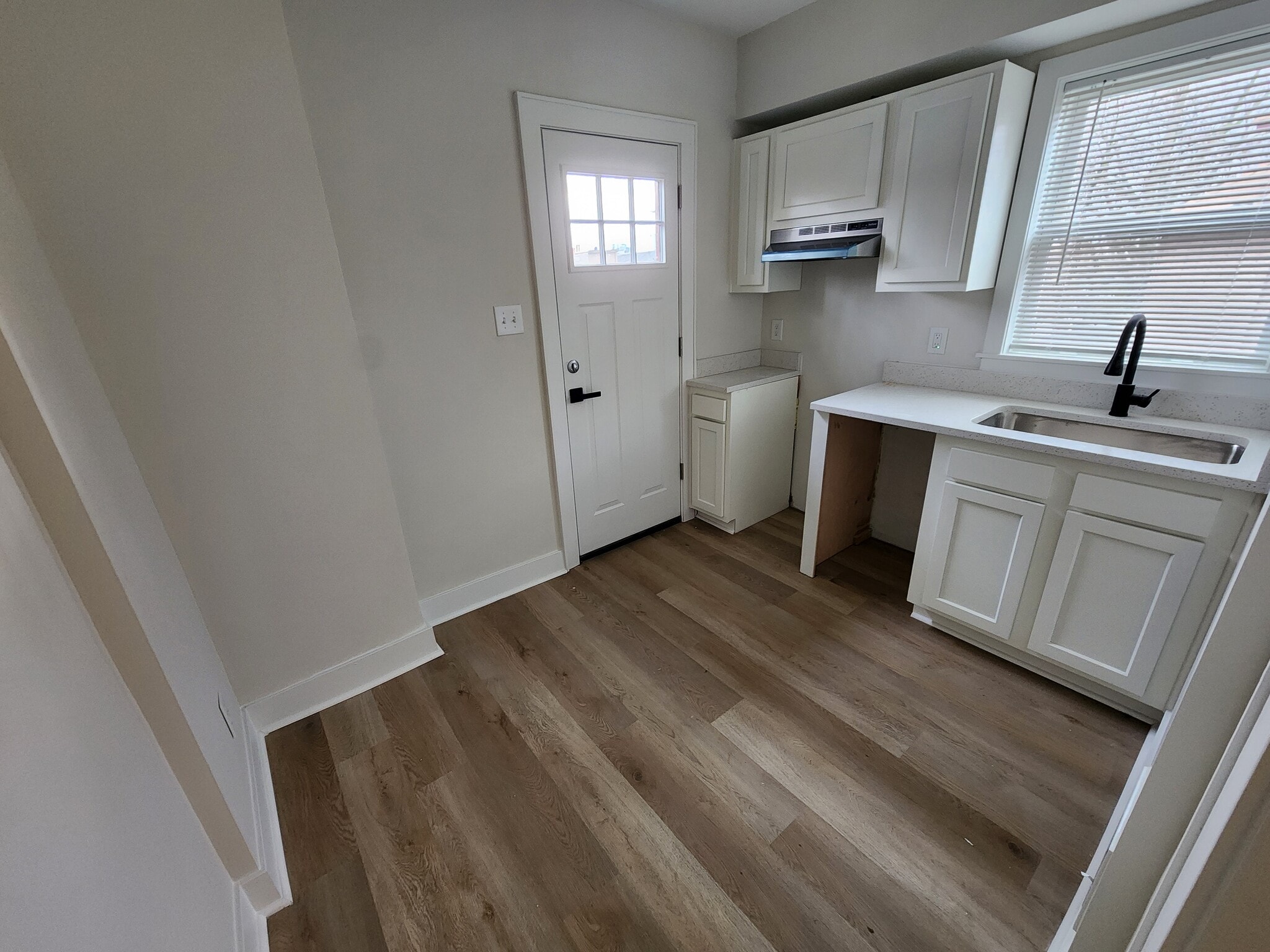 Building Photo - 29 W Patterson Ave