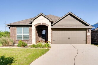 Building Photo - 5301 Zara Dr