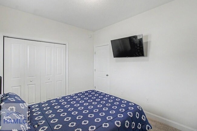 Building Photo - 99 Mcclelland Lp NE