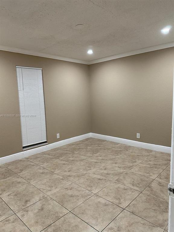 Building Photo - 4533 Treehouse Ln