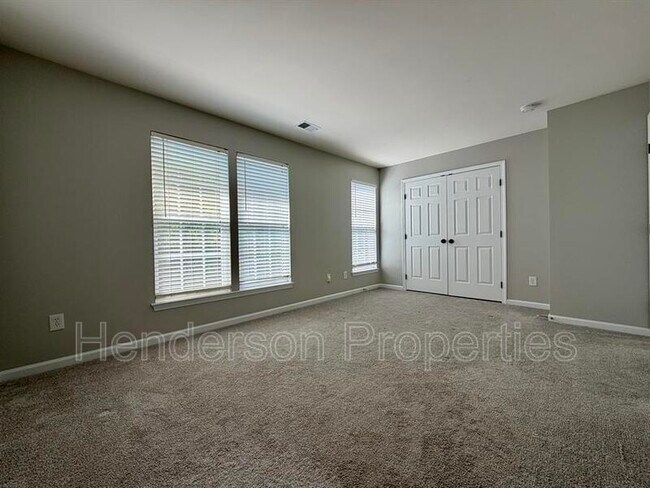 Building Photo - 9552 Glenashley Dr