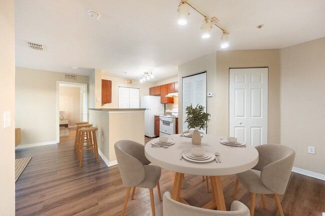 Building Photo - Meridian Pointe Apartments