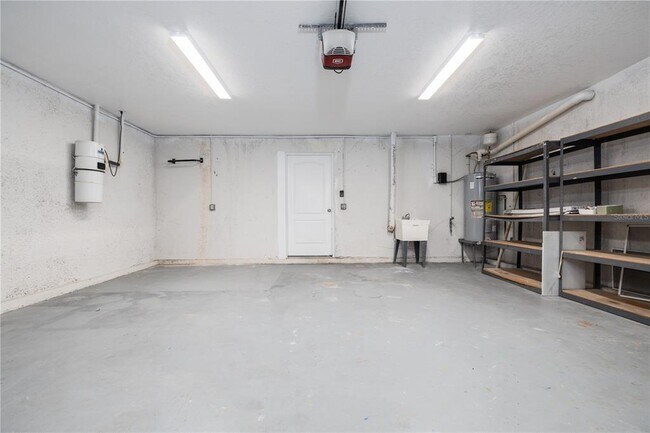 Building Photo - 3074 Ocean Shore Blvd