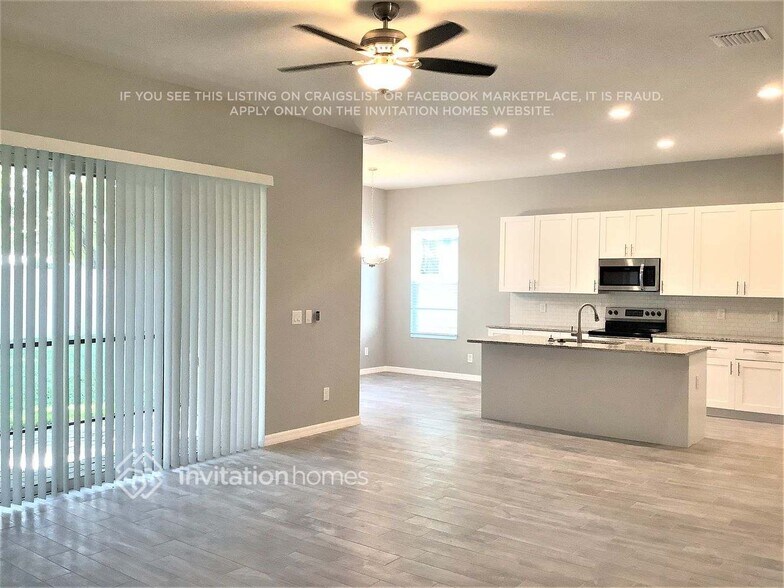 Building Photo - 241 Majestic Sundown Ct