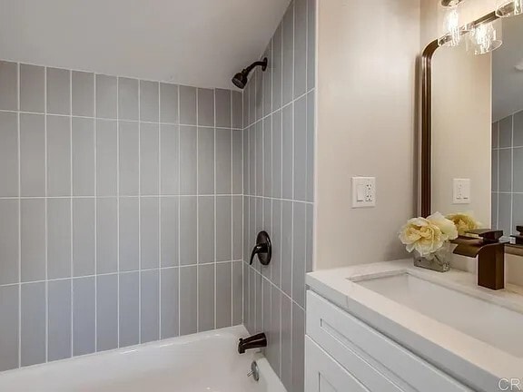 2nd bathroom - 3596 44th St