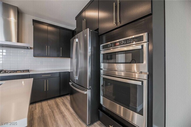 Building Photo - 4836 SENSITIVE St