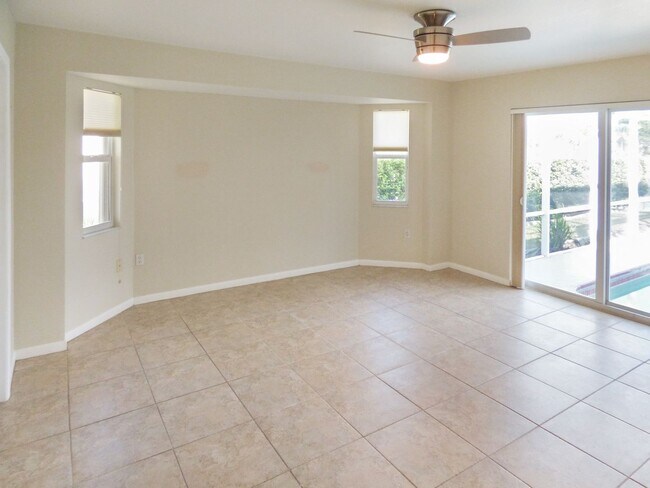 Building Photo - 1438 Sea Fan Dr