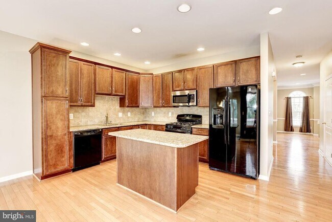 Building Photo - 20078 Northville Hills Terrace