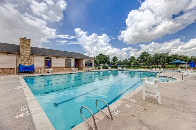 Building Photo - 6011 Baileys Run Ln