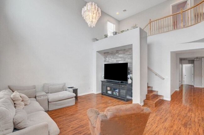 Building Photo - Spacious 4-Bedroom Home for Lease in Gated...